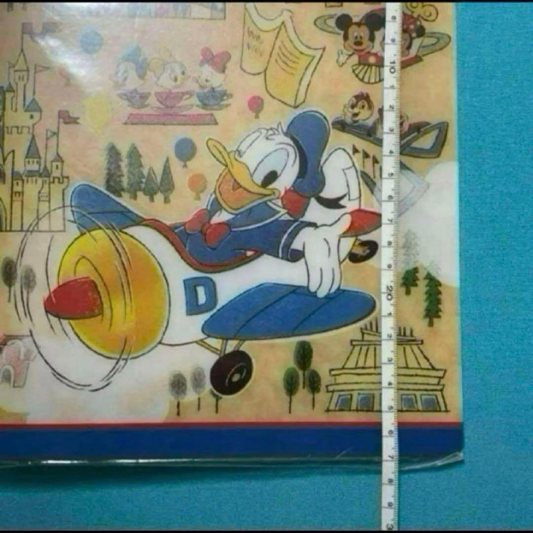 ディズニー　ドナルド　ミルク　チョコレート　クランチ　ファイル