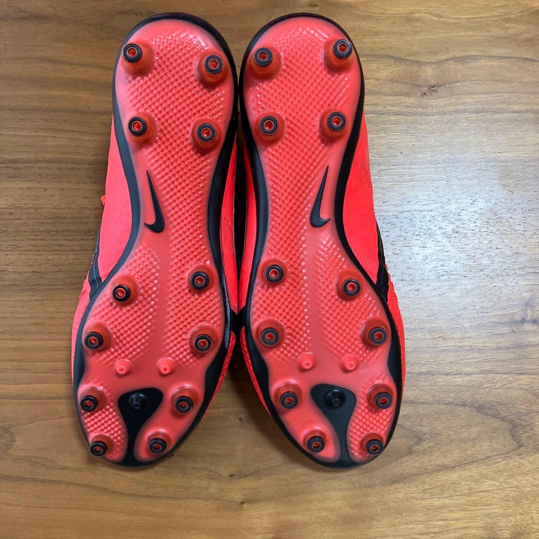 NIKEファントムヴェノムエリートag27㎝
