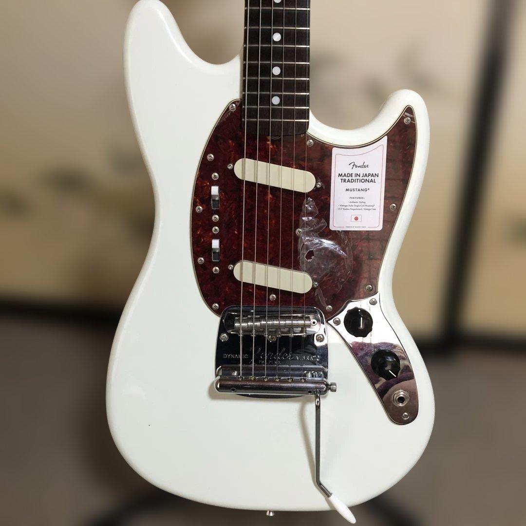 Fender japan ムスタング　オリンピックホワイト