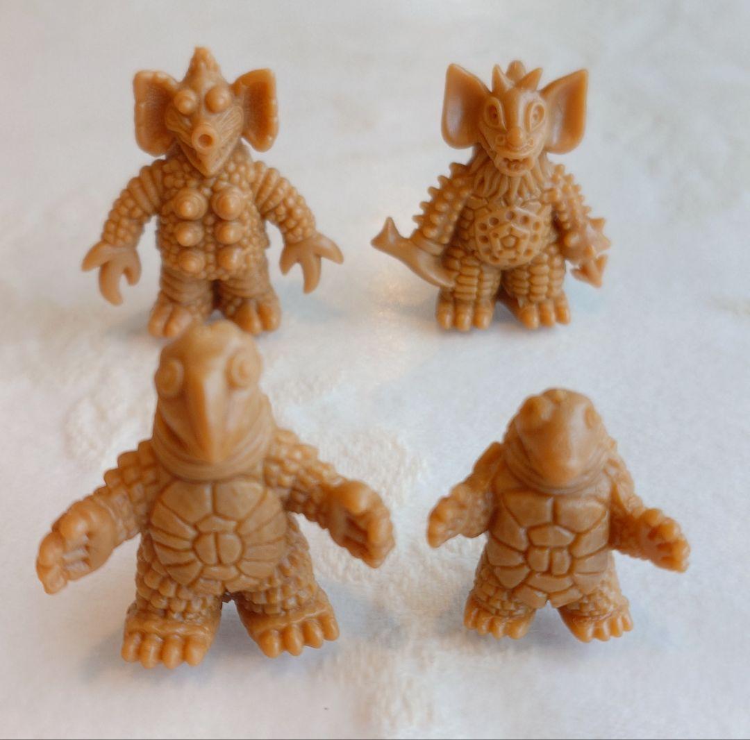 ウルトラマン　怪獣　消しゴム　アンティッQ　美品
