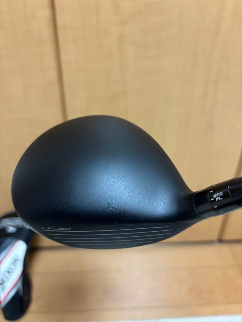 スリクソンZXi 5W 18° フェアウェイウッド 極美品