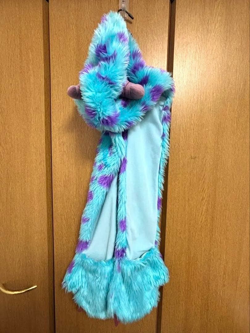 ディズニー　モンスターズインク　サリー　マフラー