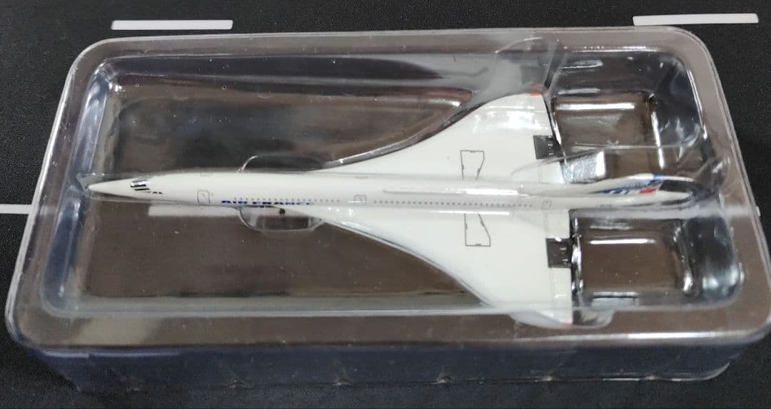 現在希少 1/400 超音速旅客機  コンコルド ダイキャスト飛行機完成品模型