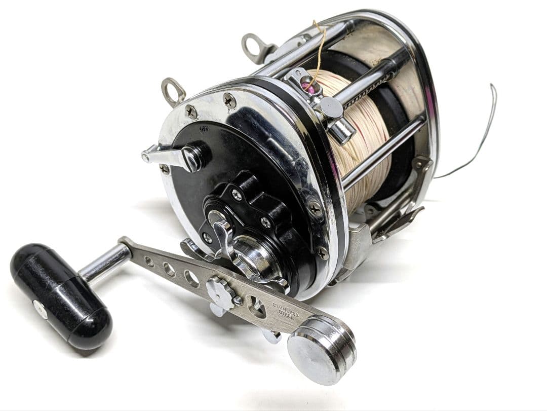 ダイワ ダイナミック Daiwa Dynamic ST 300 両軸 リール