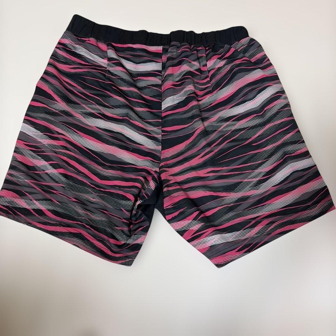 YONEX ハーフパンツ　Lサイズ 廃盤商品　レア　ヨネックス