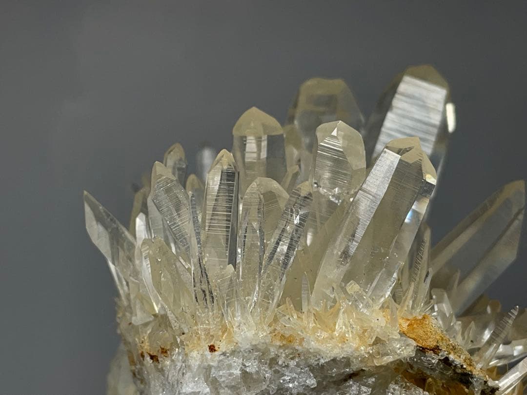 レムリアンシード水晶クラスター　レコードキーパー　ダウ水晶　虹　ヒマラヤ水晶