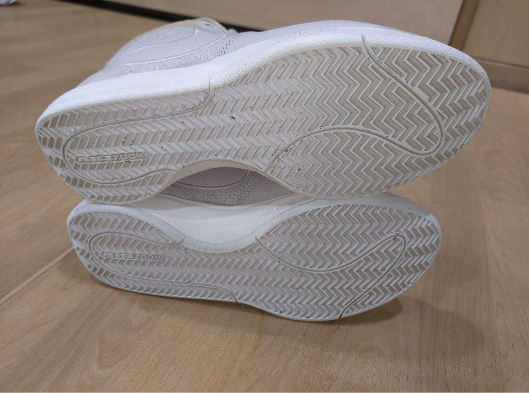【中古送料込】NIKE Book1 26.5cm