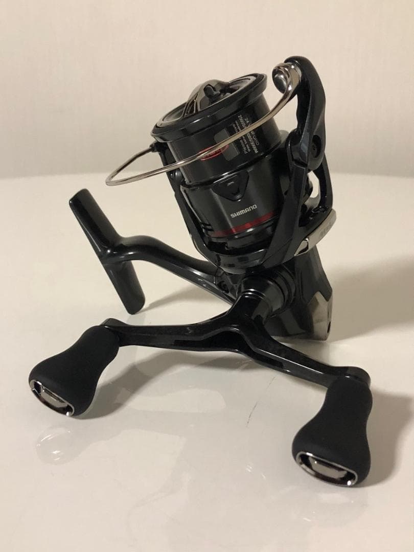 新品　シマノ(SHIMANO) 24ヴァンフォード C3000SDH