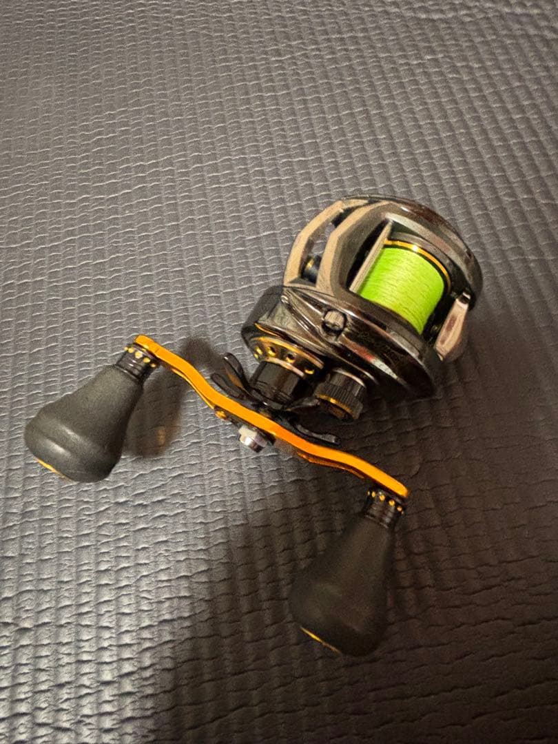 Abu Galucia ベイト　REVO3 BC-L 左巻き