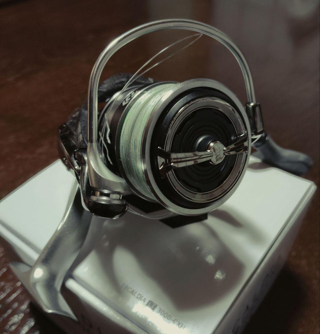 DAIWA　スピニングリール　ＣＡＬＤlＡ LT3000-ＣＸＨ