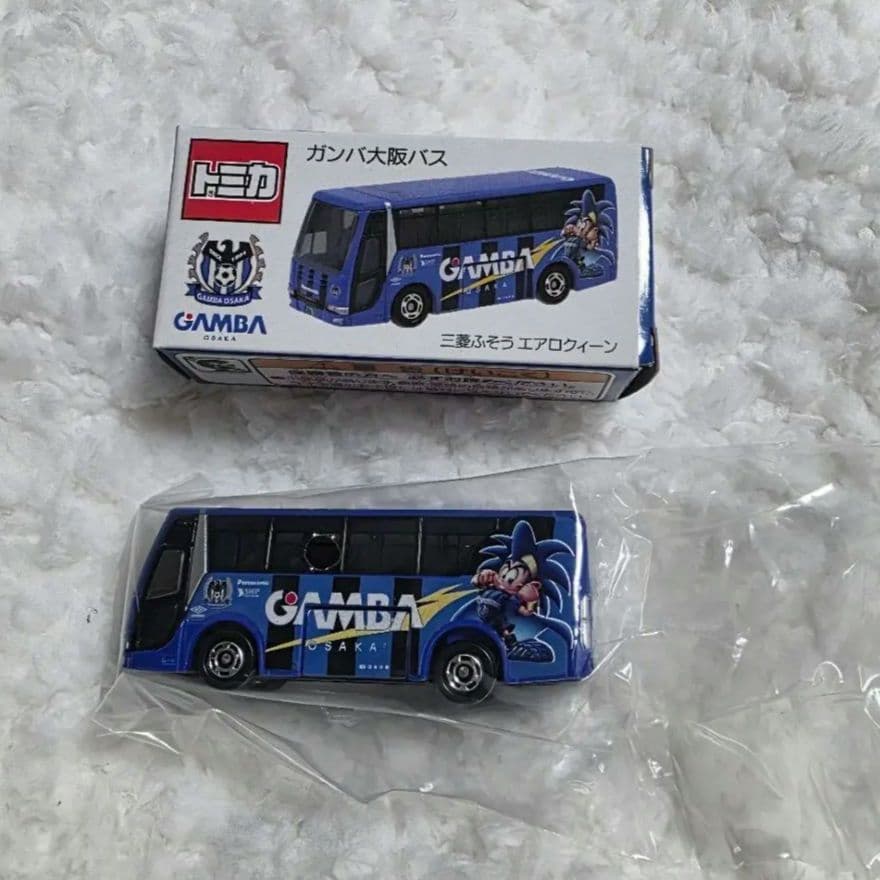 ガンバ大阪バス　トミカ