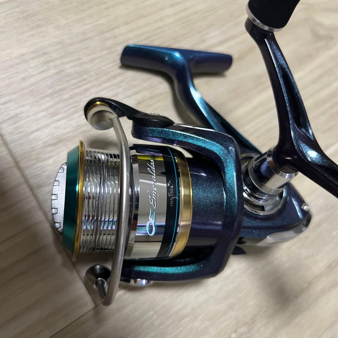 エギング用リールエメラルダス inf 2506 ダイワ・美品