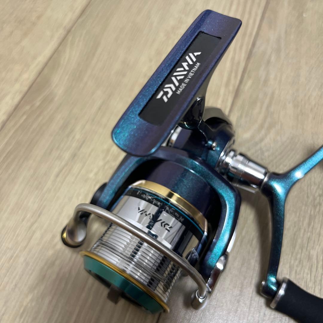 エギング用リールエメラルダス inf 2506 ダイワ・美品