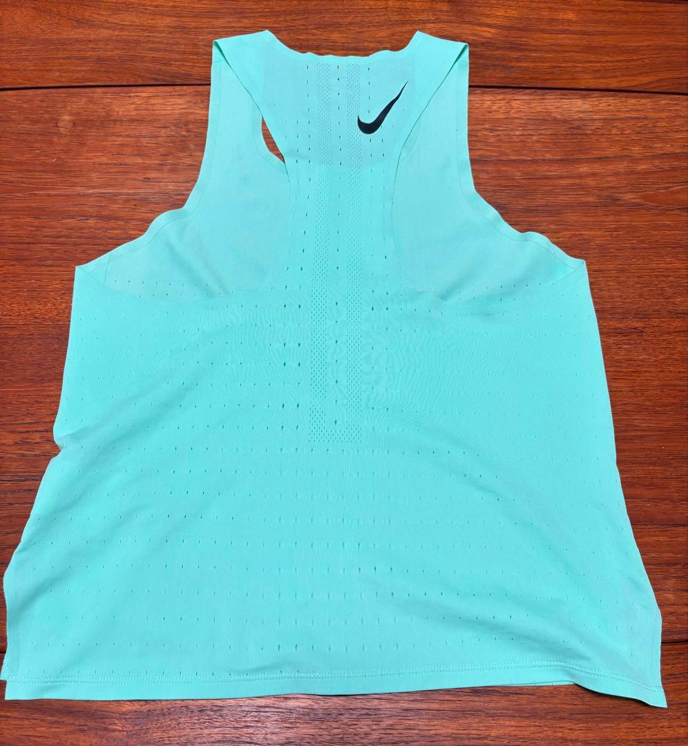 Nike エアロスイフト　Dri-FIT ADVシングレットMサイズ