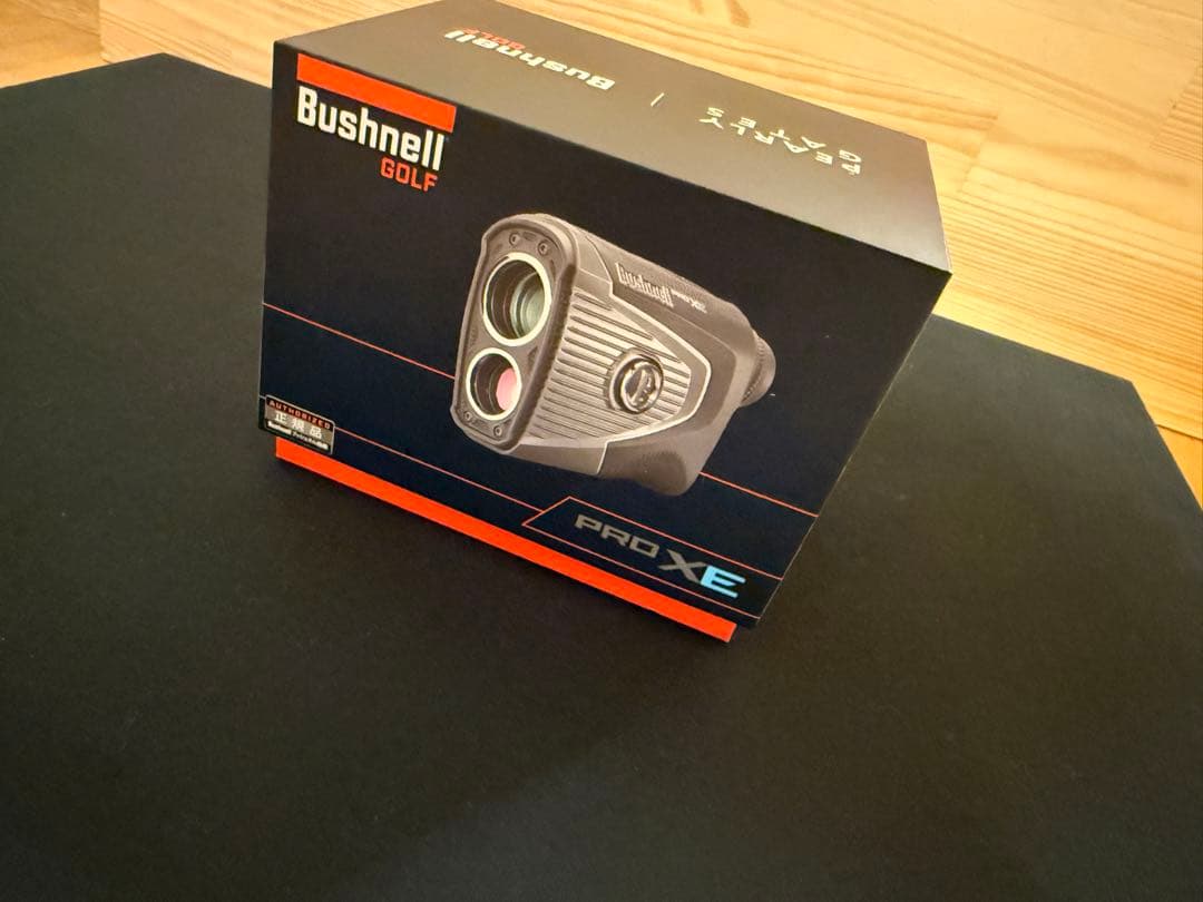 【美品】Bushnell ゴルフ用距離計　パーリーゲイツコラボ