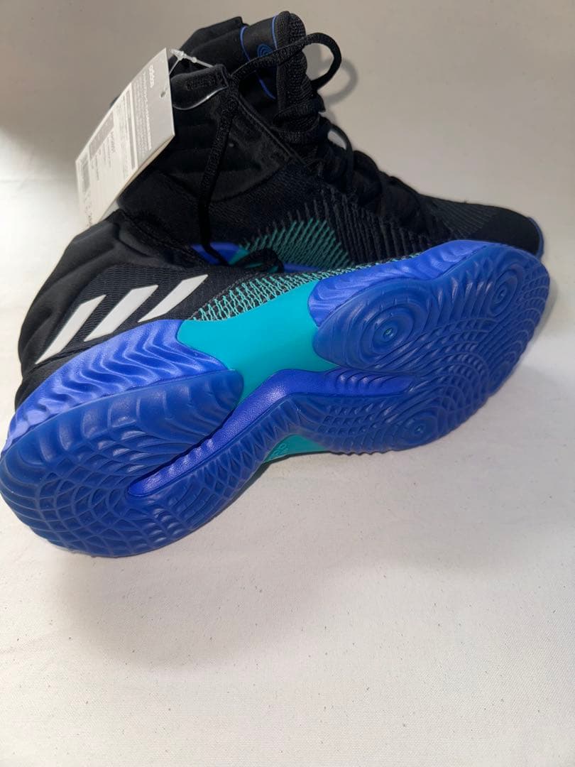 adidas バスケットシューズ AH2657 260mm