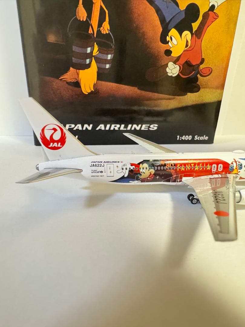 日本航空JAL B767-300ファンタジア ダイキャストモデル 1/400