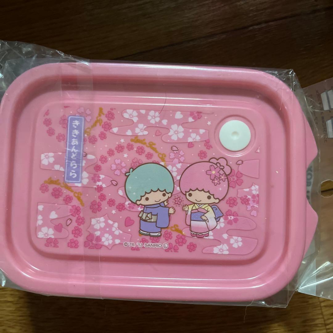 キキララ フードコンテナ　ランチケース　お弁当箱　新品未使用