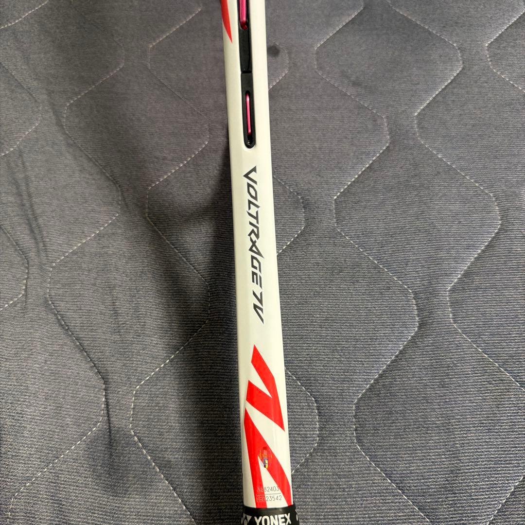 YONEX ボルトレイジ7V