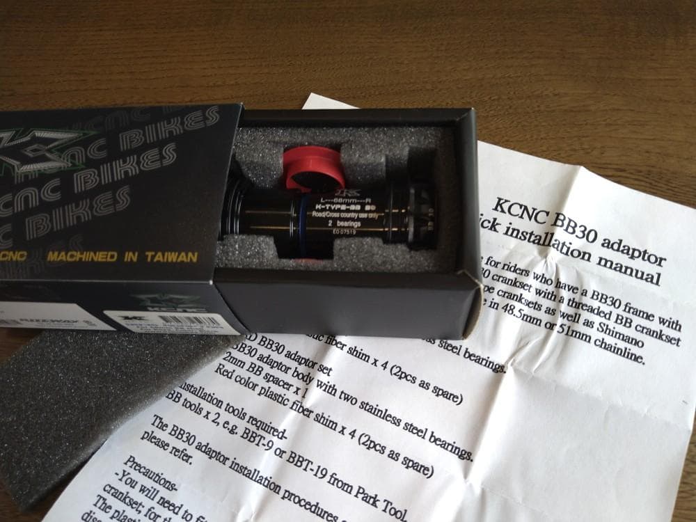KCNC ボトムブラケット BB30 ユニバーサルアダプター