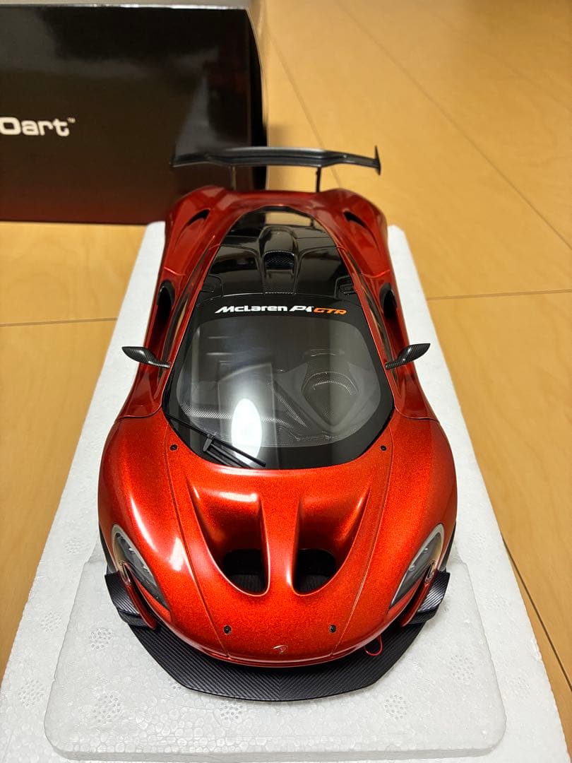 オートアート 1/18 マクラーレンP1GTR VOLCANO ORANGE