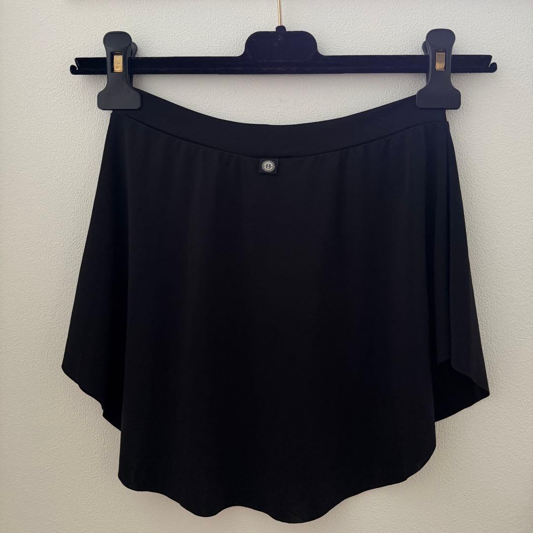 新品未使用14800円✨ボディールスカートS/M ブラック