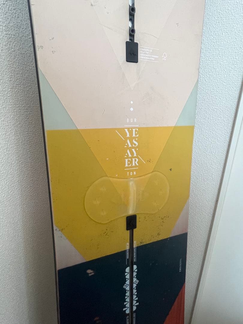 【BURTON】YEASAYER レディース スノーボード 板 バートン 初心者