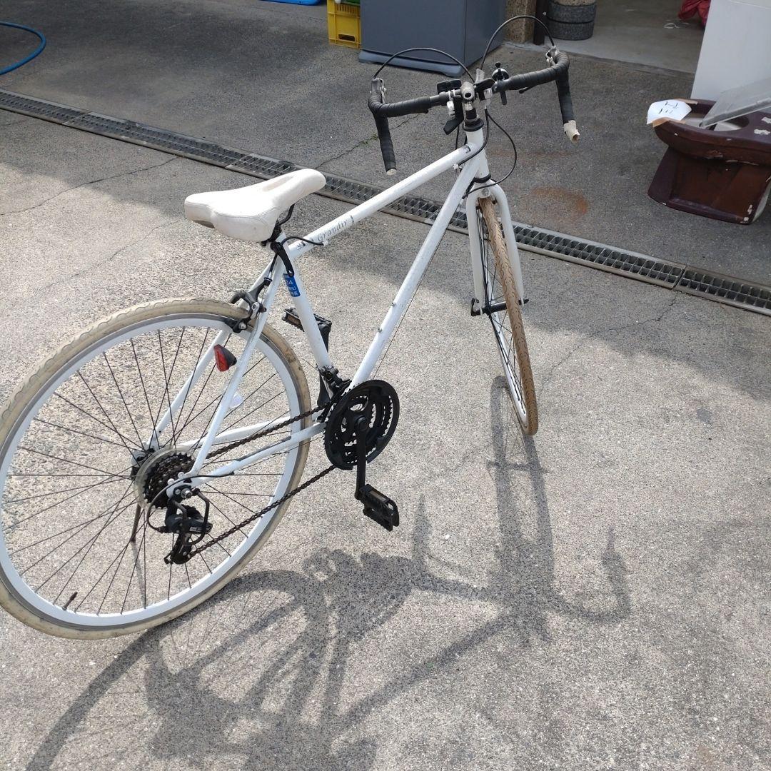 発送できません 引き取り限定で！ ホワイト シティサイクル ディスクブレーキ