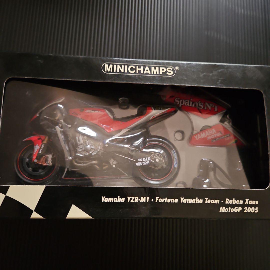 入手難　未使用❗1/12 ミニチャンプス YAMAHA YZR-M1