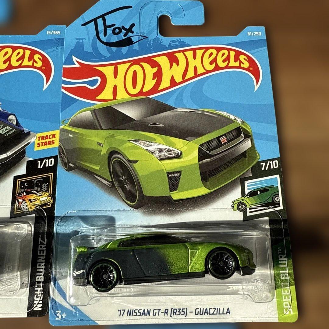 ホットウィール　スカイライン　GT-R 240Z S30Z‼️