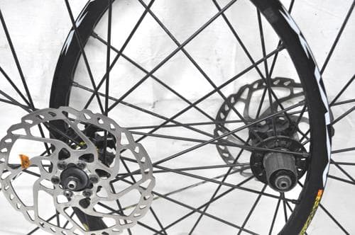 MAVIC CROSSMAX ST DISC 26 ホイールセット