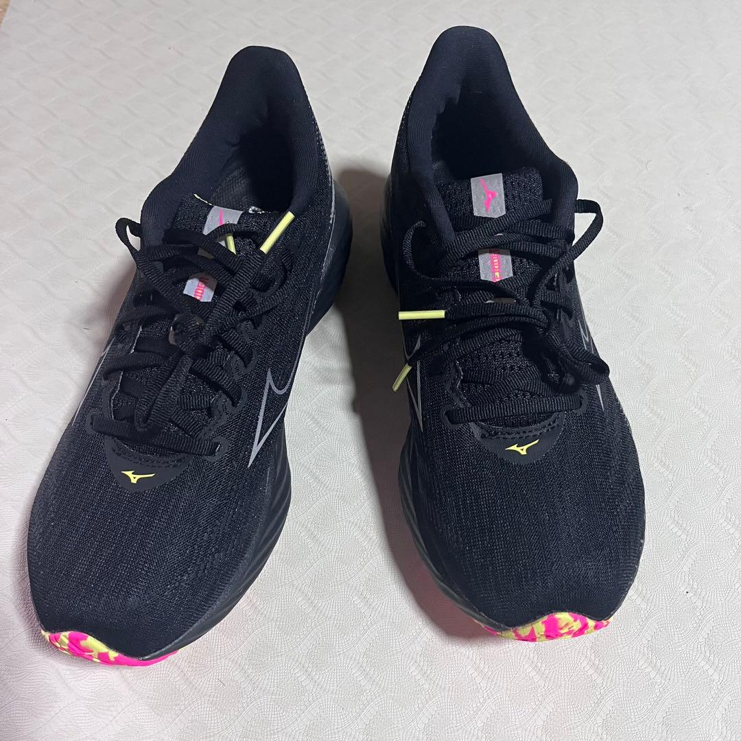 【週末お値下げ】Mizuno ミズノウエーブライダー28 26.0cm