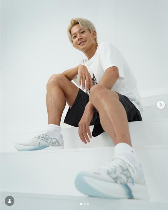 ✨限定コラボ／定価24200円✨CONS RUNREVOLVE／3itsuka