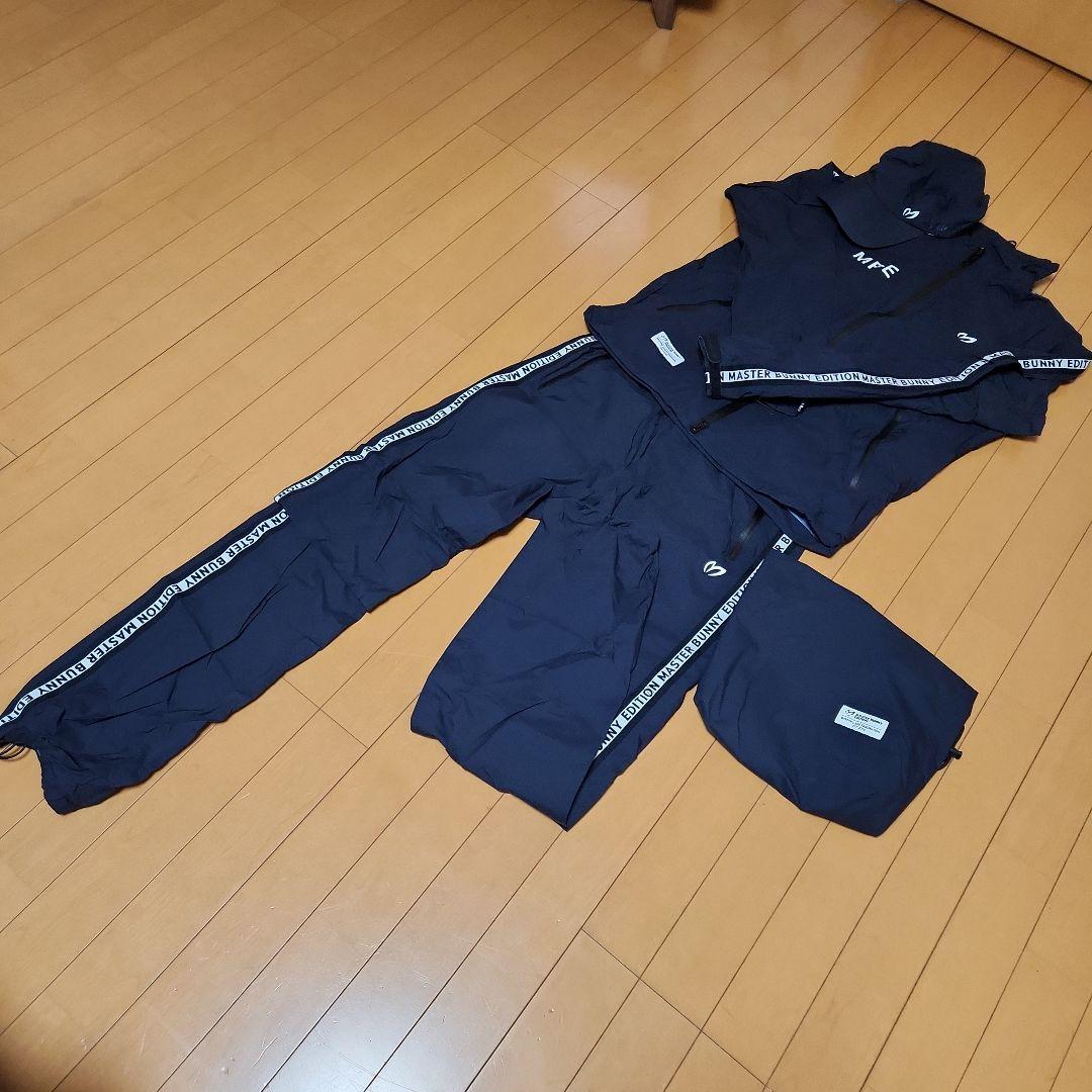マスターバニー　レインウェア　サイズ 4　キャップ付き