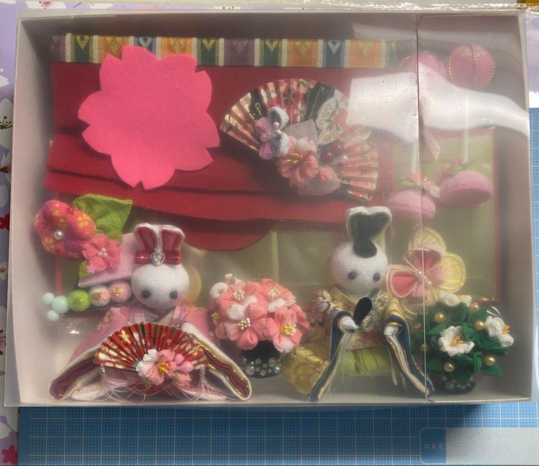 ちりめん細工　つまみ細工　うさぎ雛壇飾り　No.698 ハンドメイド