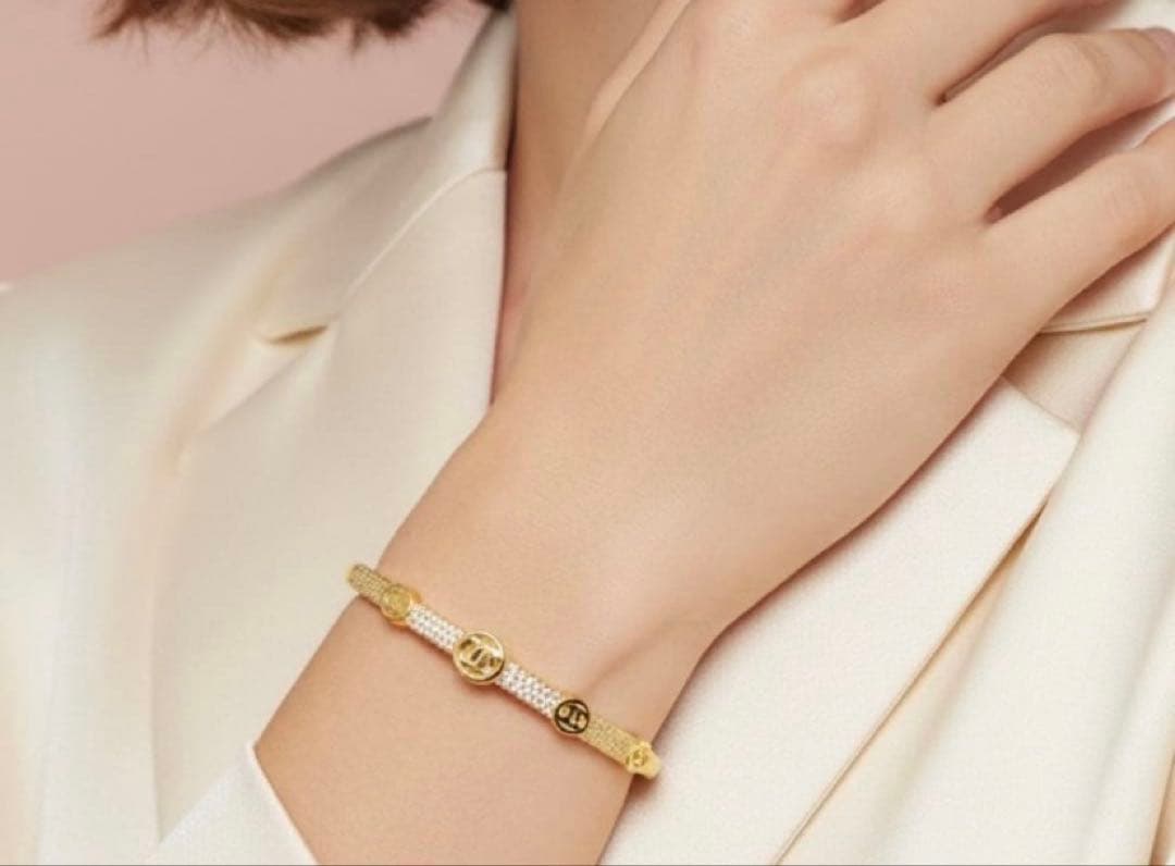 CHANEL バングル 2本セット ゴールド&シルバー
