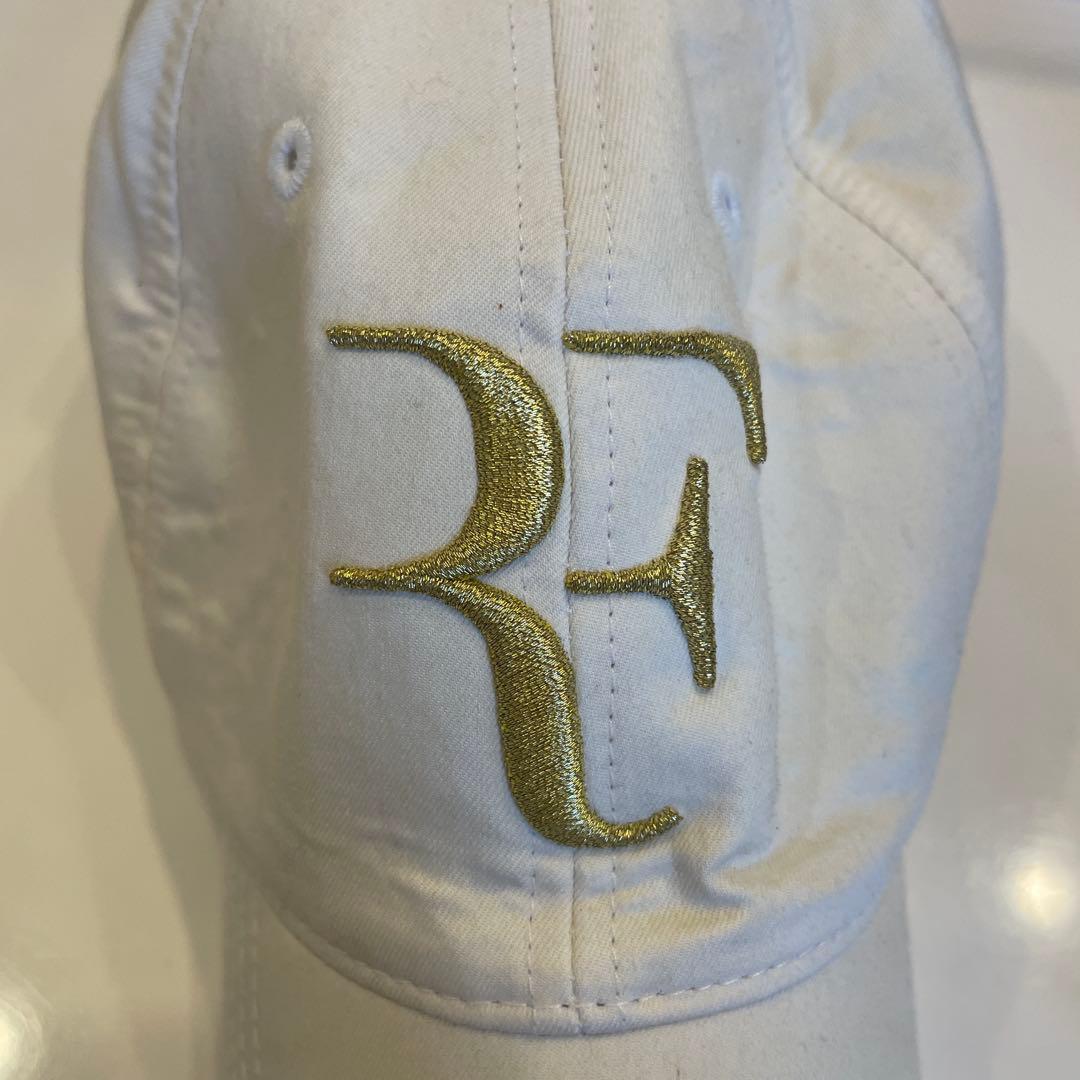 【激レア】NIKE RFキャップ ホワイト ゴールド5トロフィー　フェデラー