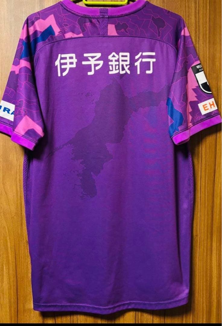 愛媛FC 夏季限定ユニフォーム