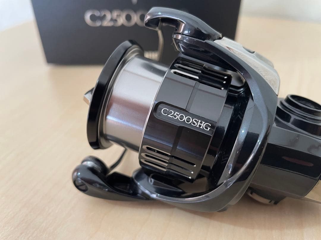 シマノ 19ヴァンキッシュC2500SHG 美品