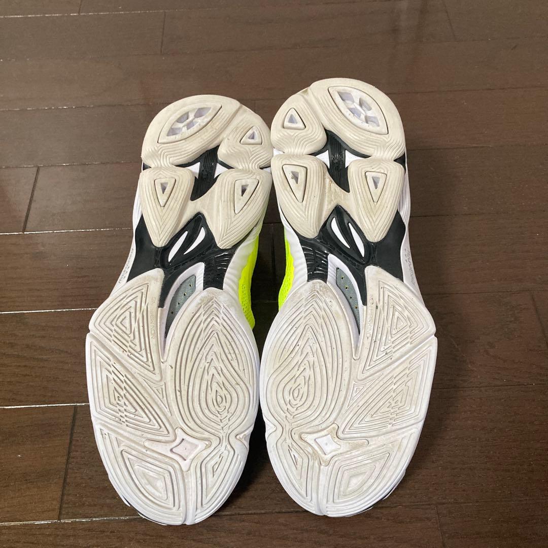 ミズノ　バレーボール WAVE LIGHTNING ローカット　26.0センチ