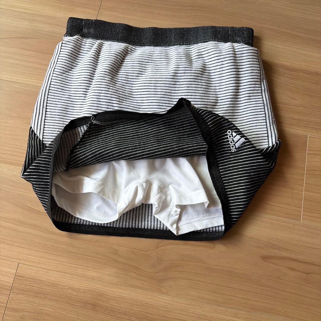 adidas フーディーセットアップ　M スカート パーカー　ゴルフ　ホワイト