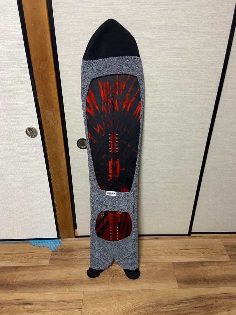 スノーボード JONES Storm Chaser 147cm by. christenson