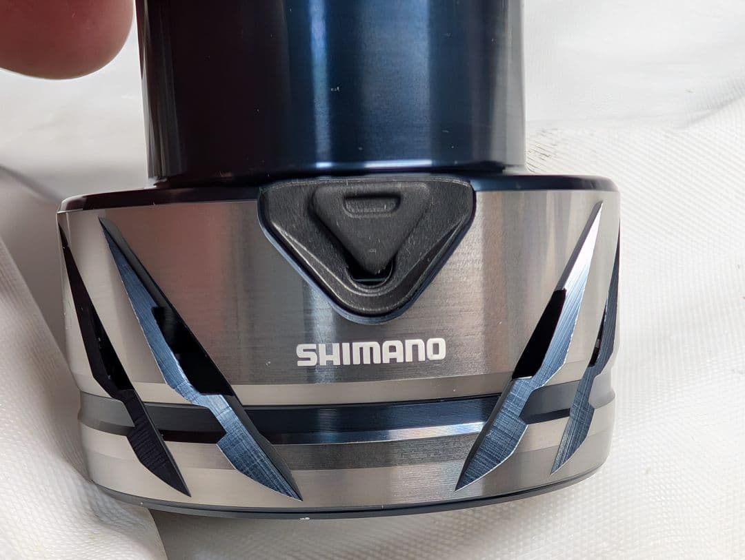 シマノ　23ストラディック 管233FG　C3000HG スプール
