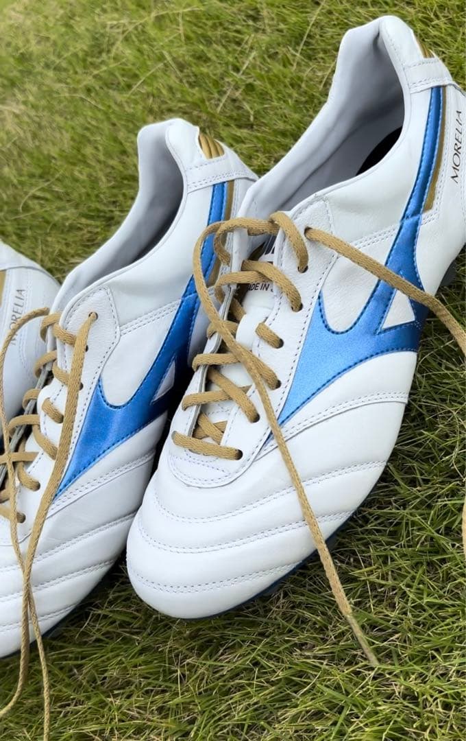 激レア新品Mizuno Moreliaパリ五輪1500足限定 ※紐ゴールド