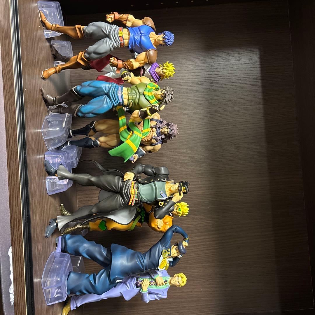 ジョジョの奇妙な冒険 プライズ　Mometria フィギュアセットおまけ付き