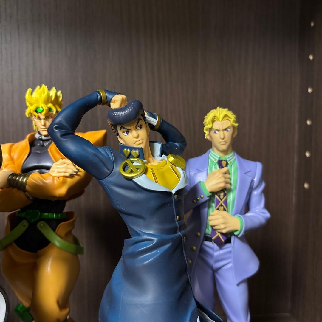 ジョジョの奇妙な冒険 プライズ　Mometria フィギュアセットおまけ付き