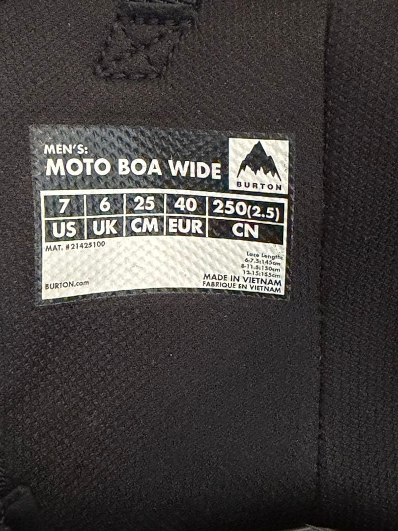 Burtonスノーブーツ