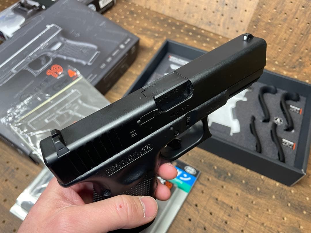東京マルイ No.105 グロック19 Gen.4 18歳以上 ガスブロ