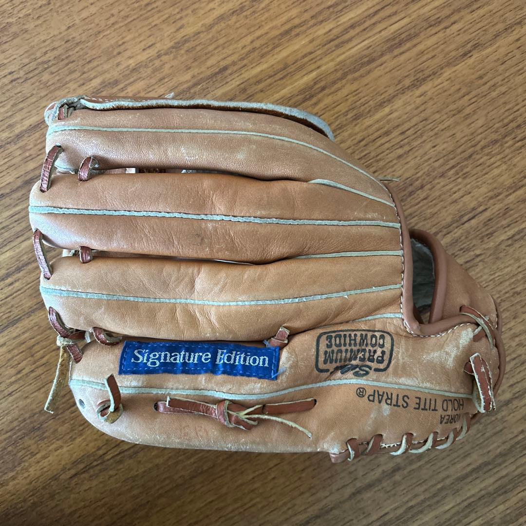 Wilson A2654 Signature Edition 硬式グローブ