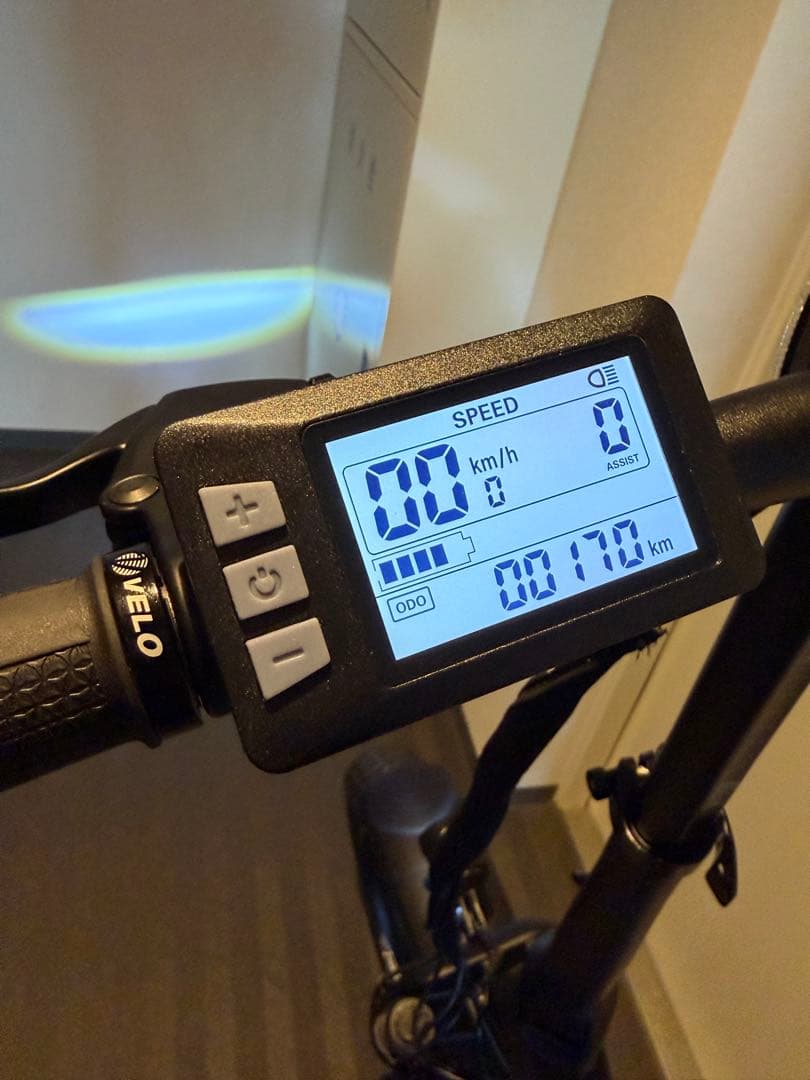 YADEA 電動アシスト自転車 (自宅までお届けします)